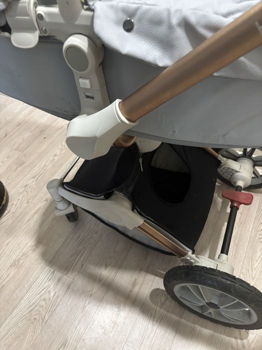 Продам коляску в хорошем качестве