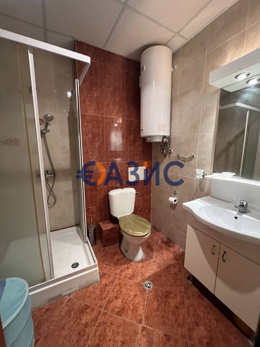 Продава се Тристаен апартамент в к.к. Слънчев бряг - 90 кв.м за 465 €/кв.м - Снимка #11