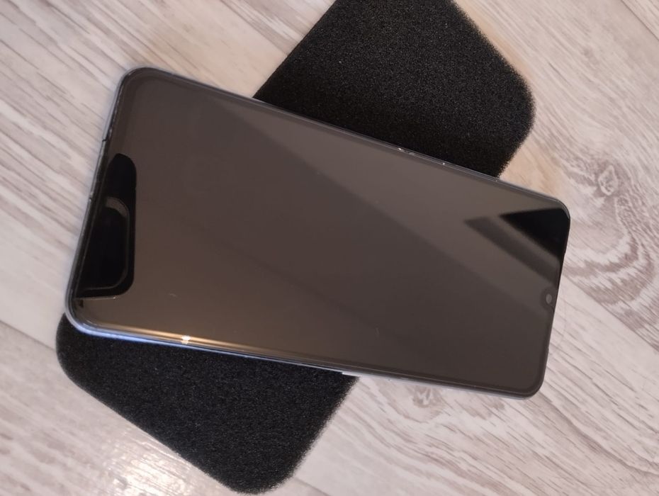 Сынган телефондар кабылдайм