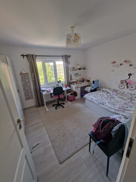 Apartament 2 camere decomandat etaj 4