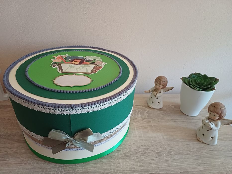 Cutie trusou botez personalizata