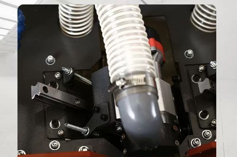 Автоматический кромкооблицовочный станок