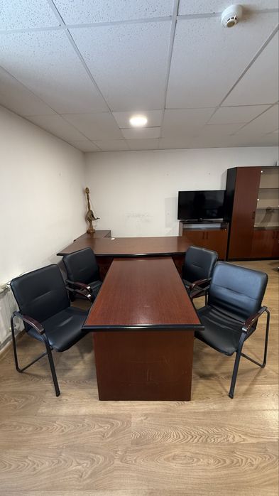 Продам офис мебель