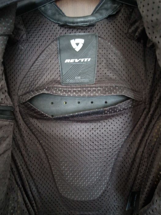 Кожен мото екип Revit