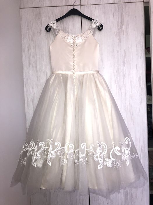 Срочно продам! Платье!