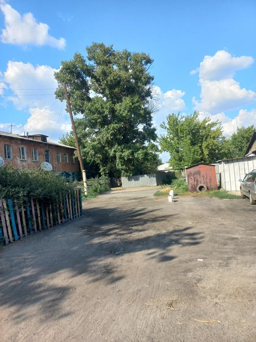 Продам Кв 3 ком центр отопление пристань  набережная церков