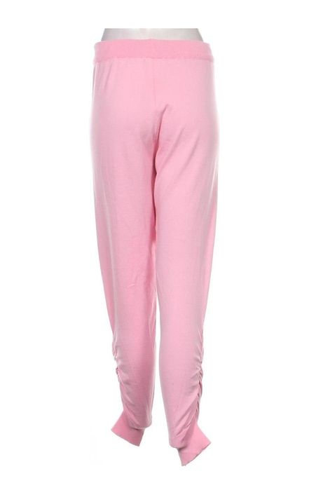 Розов бонбонен сет