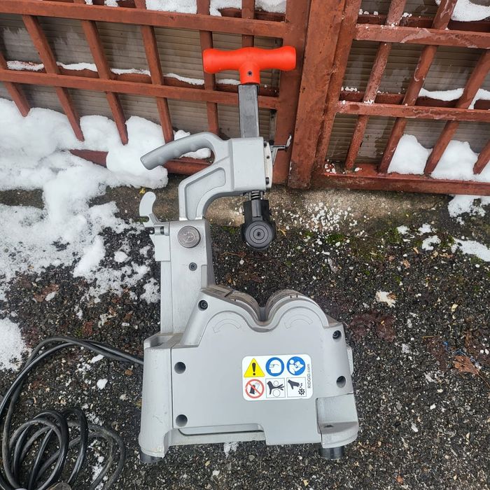 Mașină de tăiat țeavă Ridgid PC 116