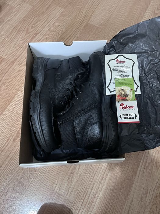 Зимние ботинки Rieker
