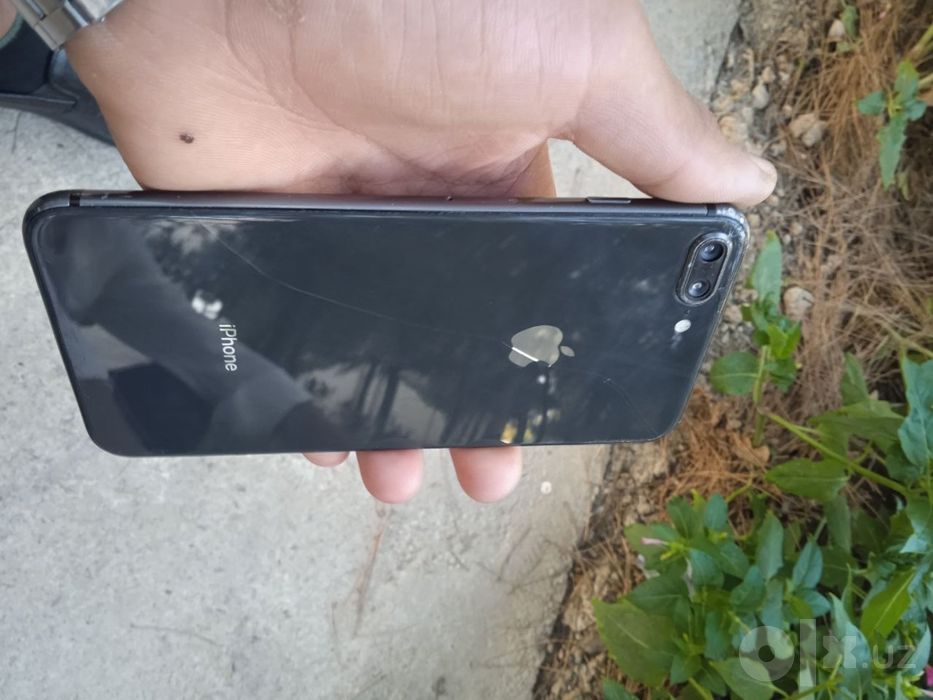 Iphone 8+ srochna