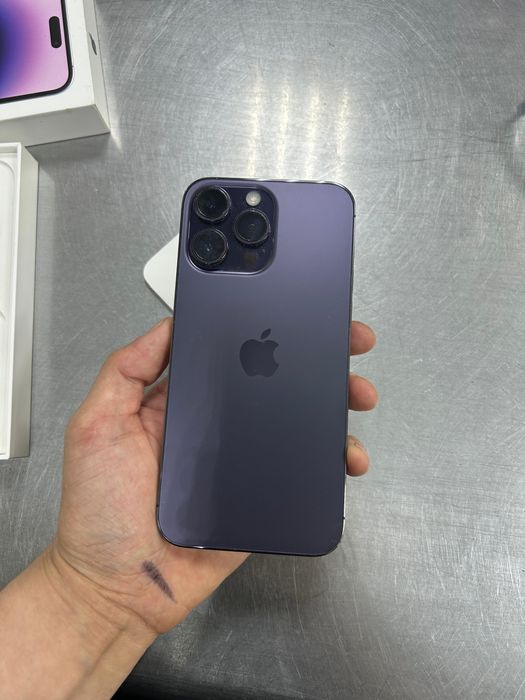 Продам айфон 14про макс