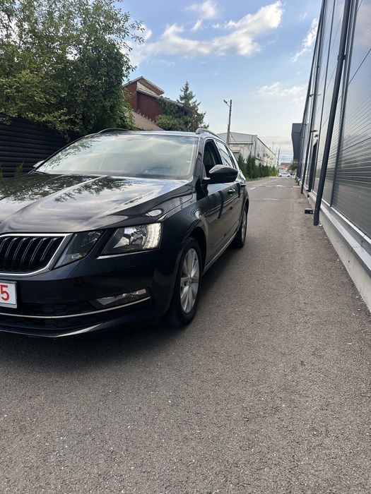 Skoda Octavia Style DSG ( PRET IN EURO )