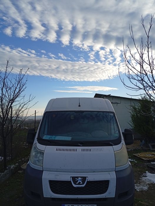 Vând Peugeot boxer