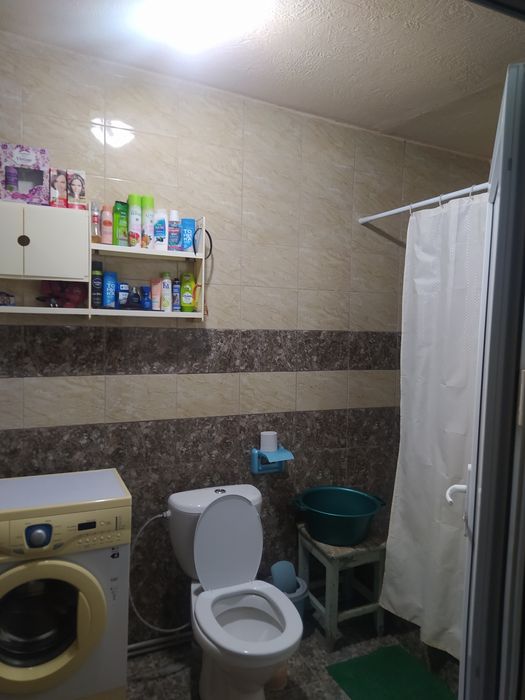 Продам полдома в  районе Химпоселка