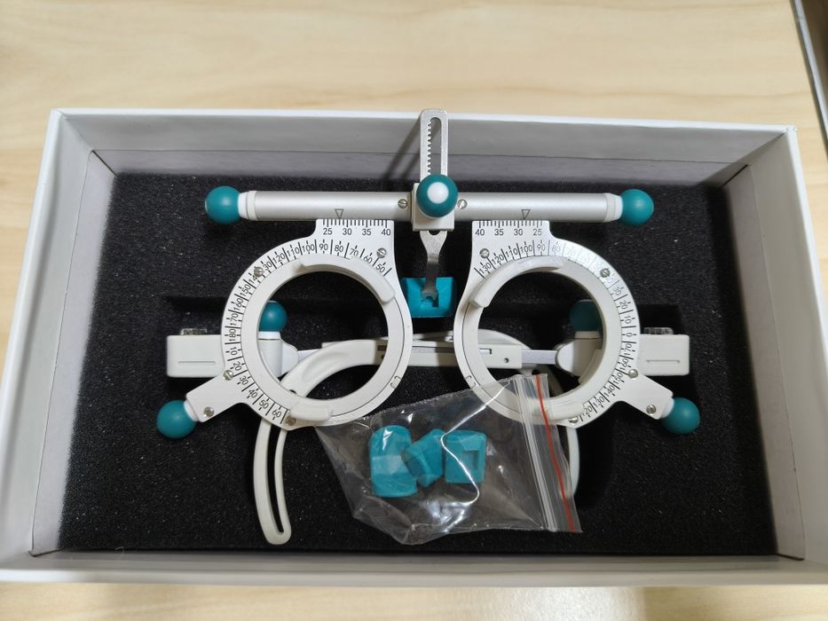 Ramă de Probă Profesională titan  (Ochelari Consultație Optică)