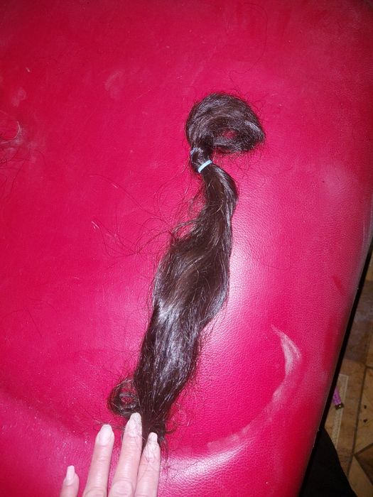 Волосы натуральн и исскусств