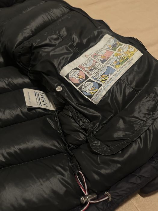 Moncler яке размер S/M тъмносиньо