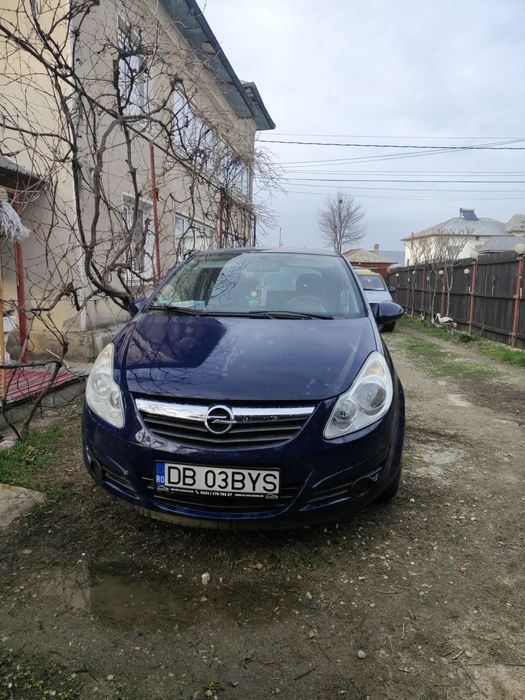 Opel corsa D 2011 174.000km