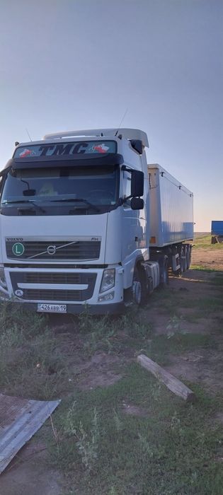 VOLVO 12 года продам