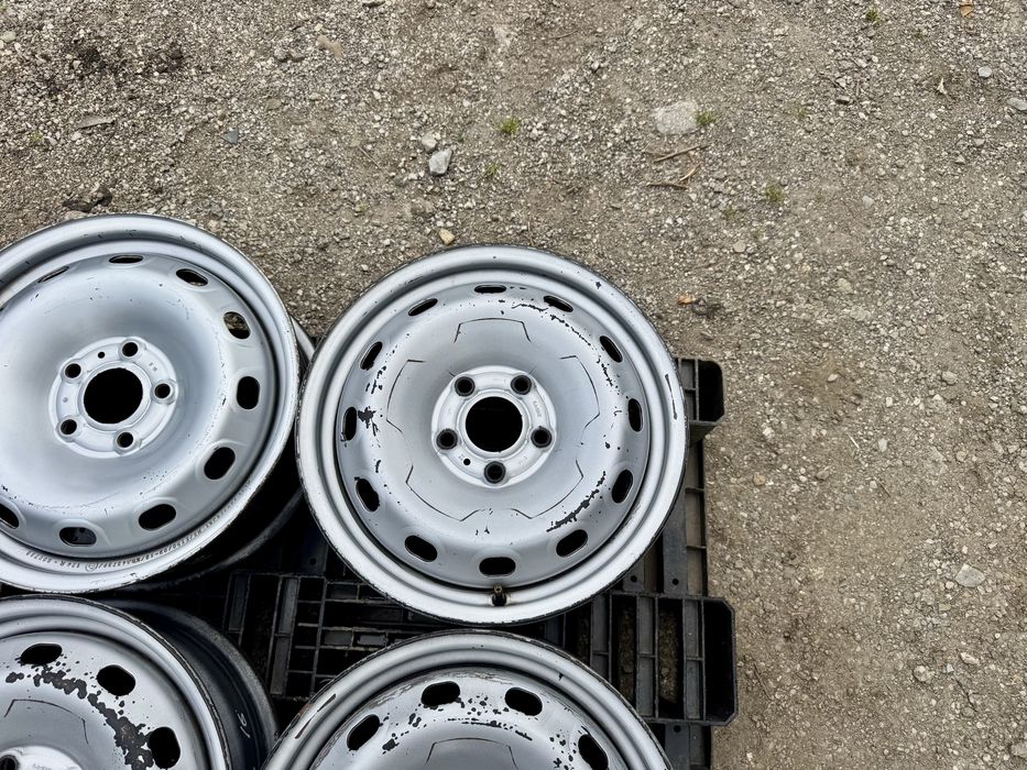 4бр.Оригинални джанти 16" 5x114.3 за Renault Trafic,Opel Vivaro,Duster