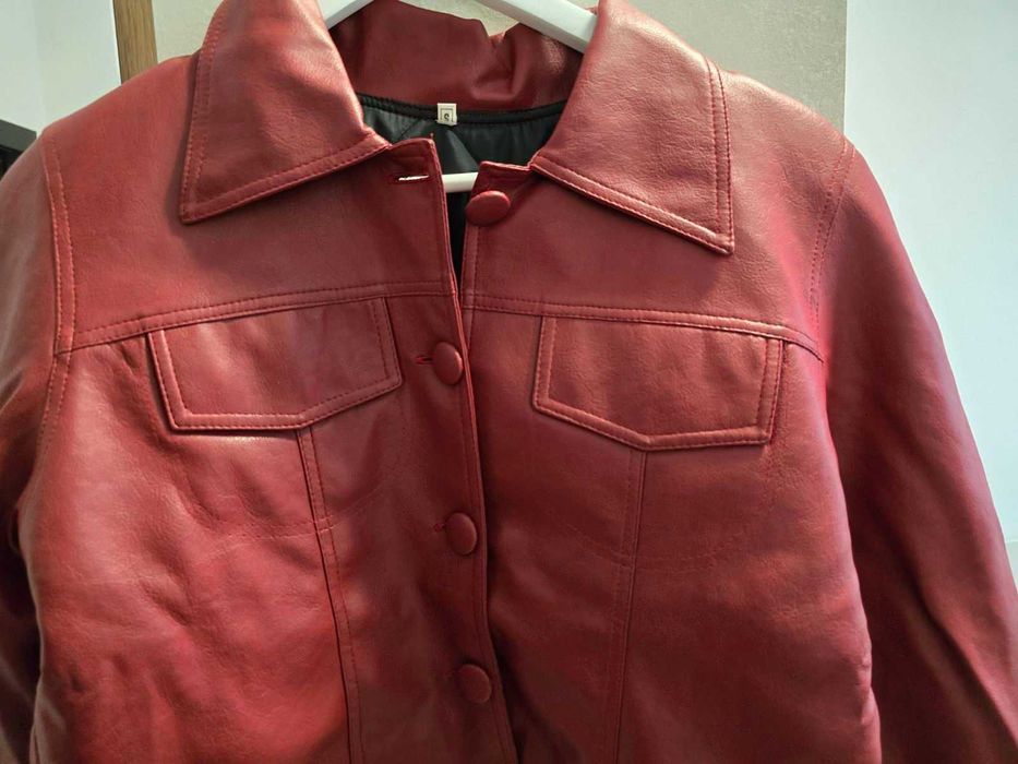 Дамско яке  - висококачествена изкуствена кожа