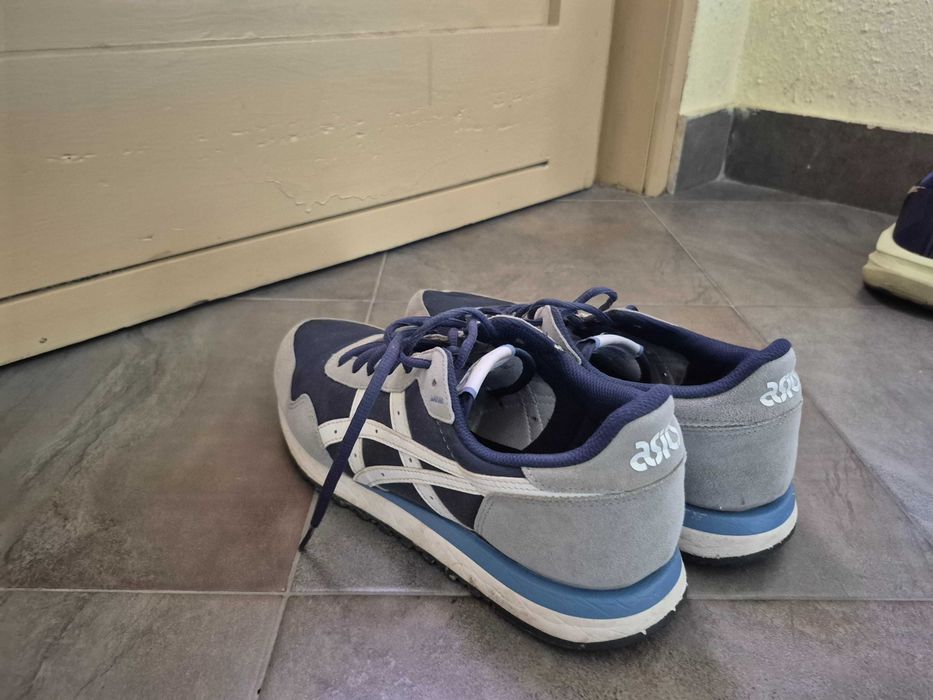 Маратонки Nike Motiva (44) и ASICS Retro (42.5) – Оригинални, топ оферта!