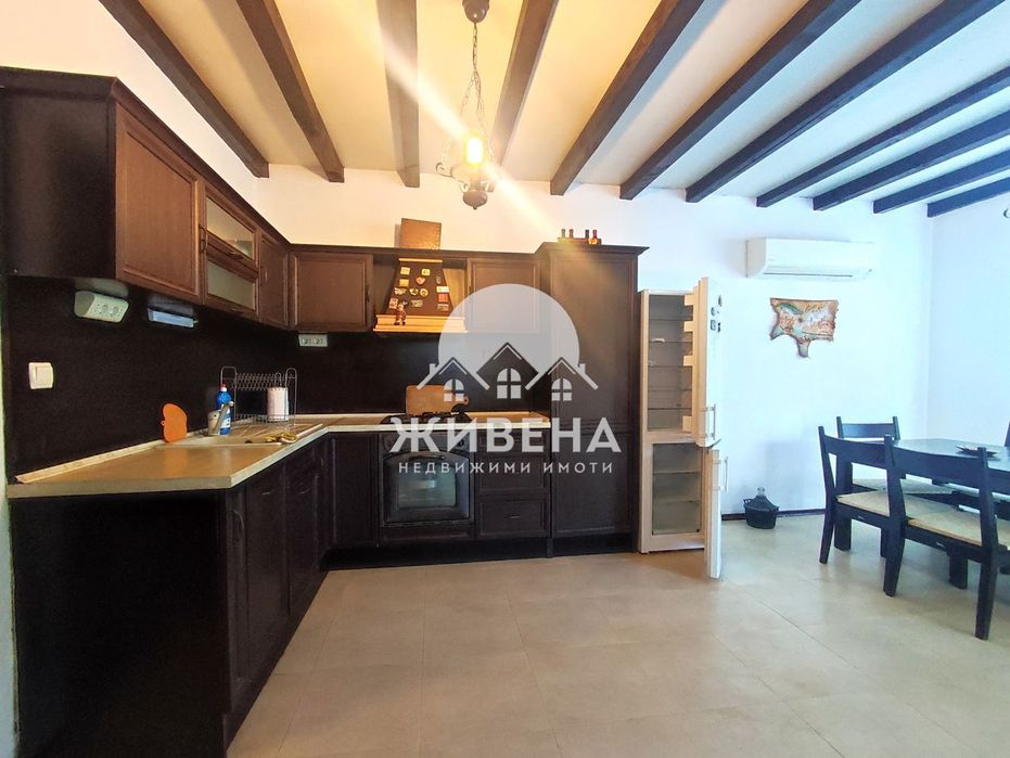Продава реновирана обзаведена къща в с.Болярци, площ 134 кв.м
