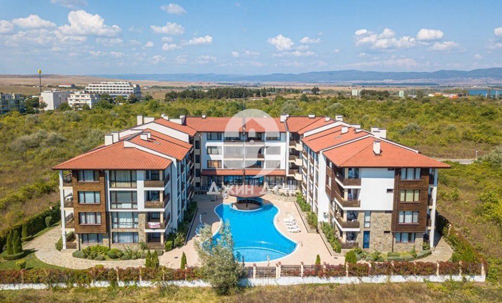 Продава се Двустаен апартамент в Несебър - 61 кв.м за 1312 €/кв.м - Снимка #9