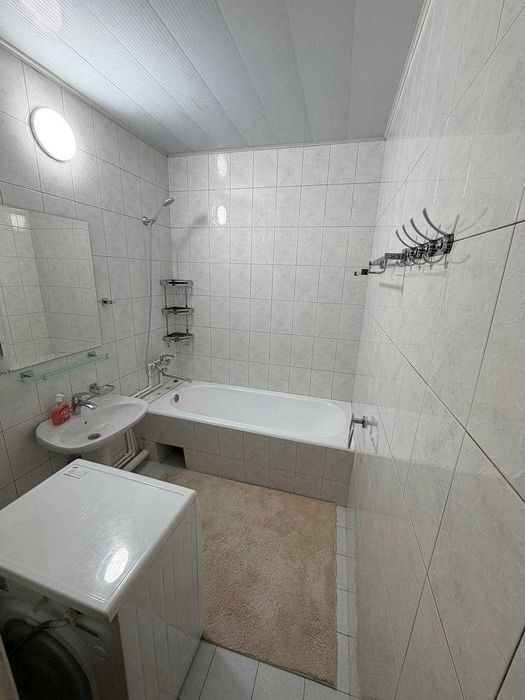 Сдаётся cвоя 3-х комнатная квартира, для семейного проживания!