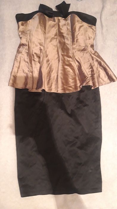 Продам женские платья