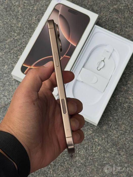 iPhone 16 Pro Max 256gb Desert Titanium