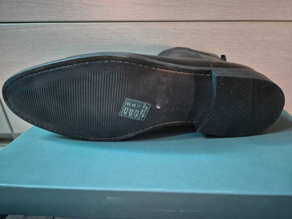 Мъжки черни ботуши 43 номер