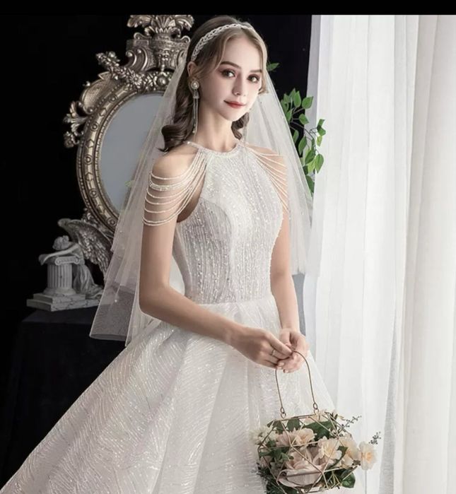 Платье свадебное 44 размер