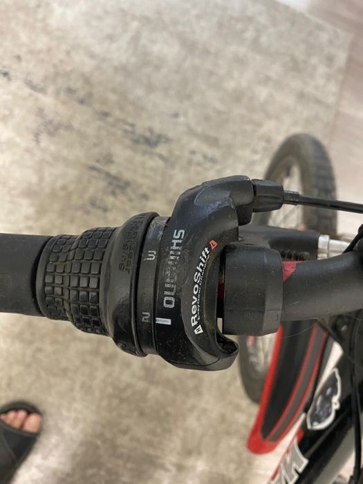 Велосипед спортивный!!