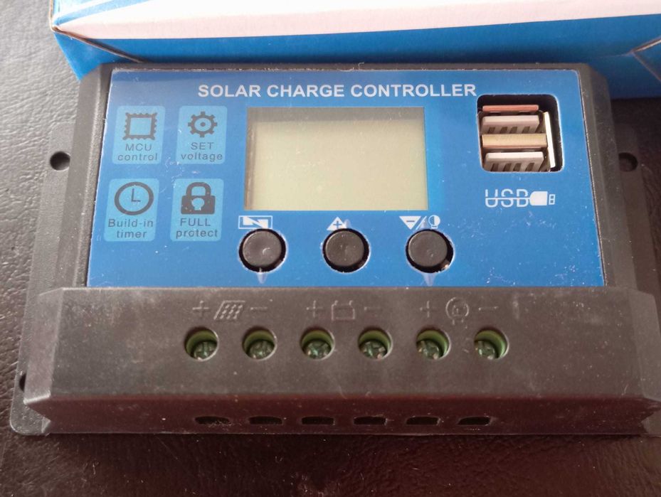 Controler de încărcare solară