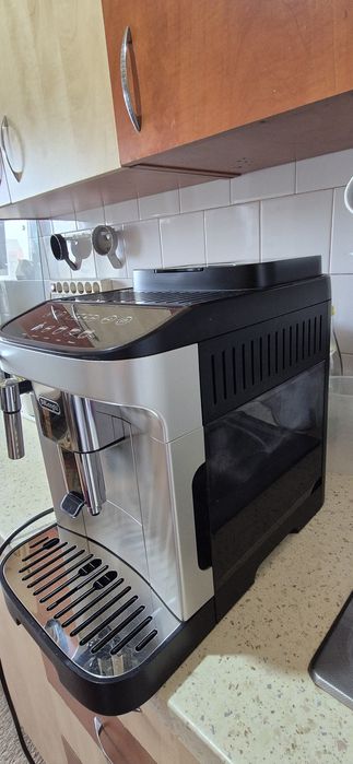 Expresor de cafea De’Longhi Magnifica Evo