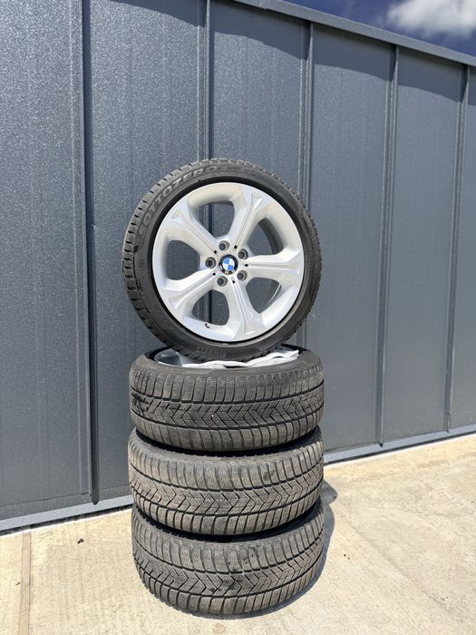Jante BMW X1 E84 225 45 R18 iarna Pirelli