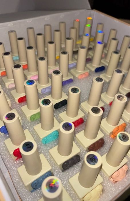 Гель-Лаки цветные