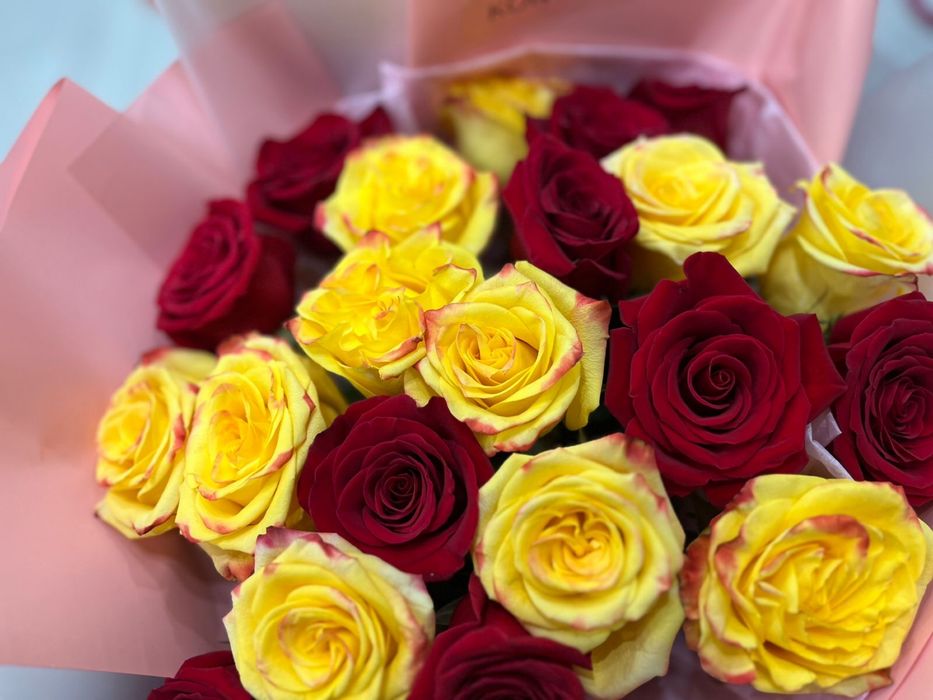 Продам розы красивые