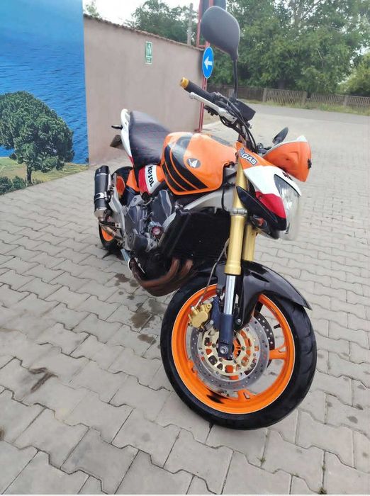 Honda hornet pc 41