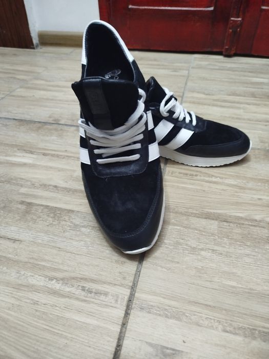 Adidasi Quattro Passi