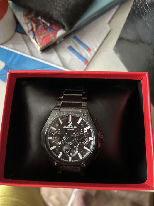 Продам мужские наручные часы