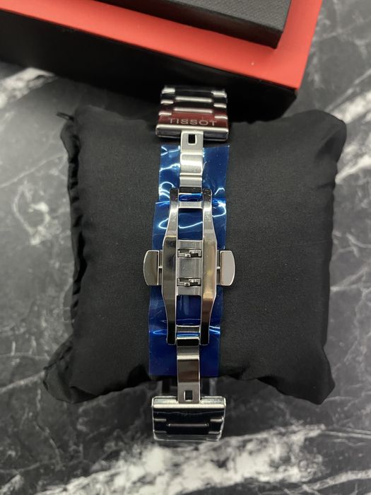 Часовник Tissot - Нов