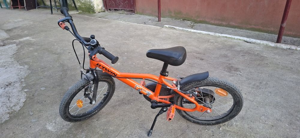 Vând bicicleta copii 16"