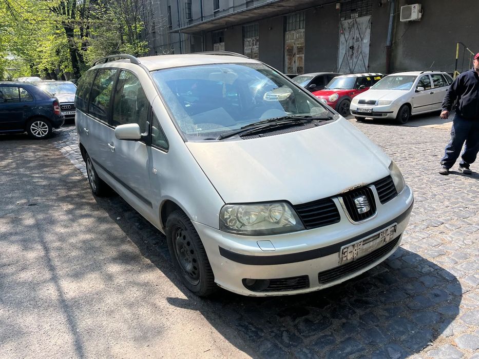 Dezmembrez Seat Alhambra automat 2001 gri argintiu 1,9 TDI 85KW AUY