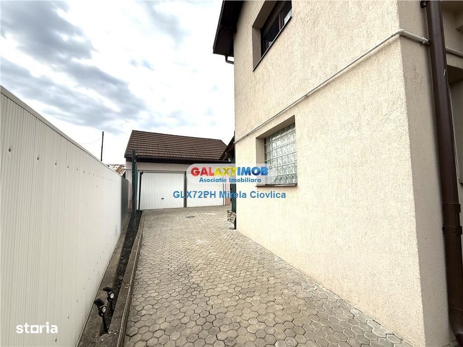 Vanzare Casa\/Vila cu spatiu comercial chiar in Centru