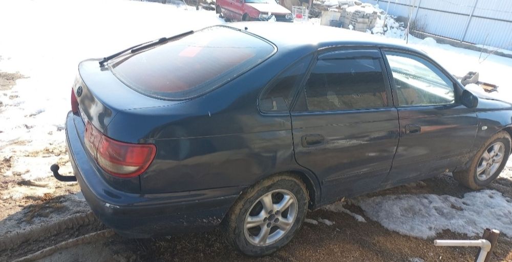 Срочна продам Карина е