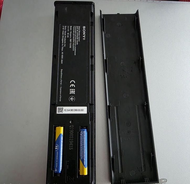 Telecomanda ORIGINALA Sony Bravia RMF-TX310E