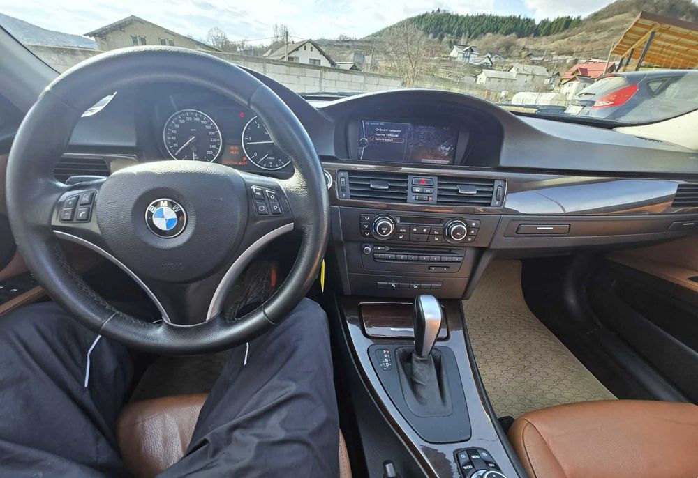 BMW e91 2010 177 hp xDrive