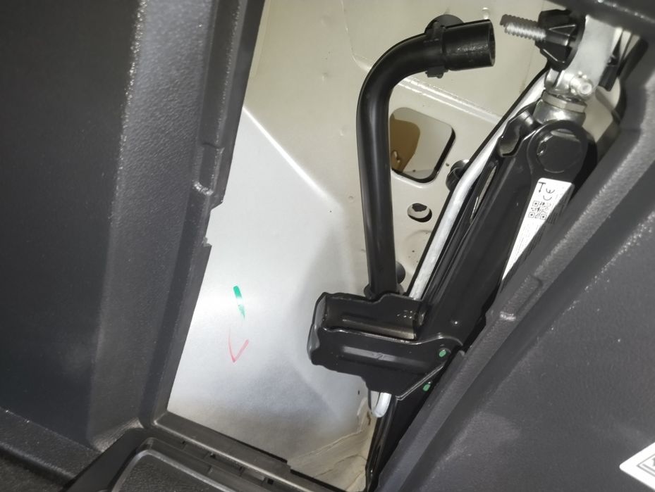 Автомобиль новая Хрей